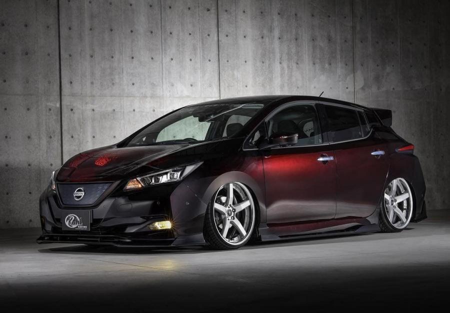  Nissan Leaf by Kuhl Racing 2019 года  (фото 1 из 8)